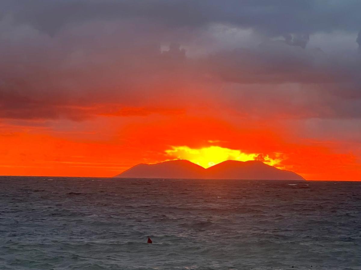 Tramonto Vlore Hotel Radhimë