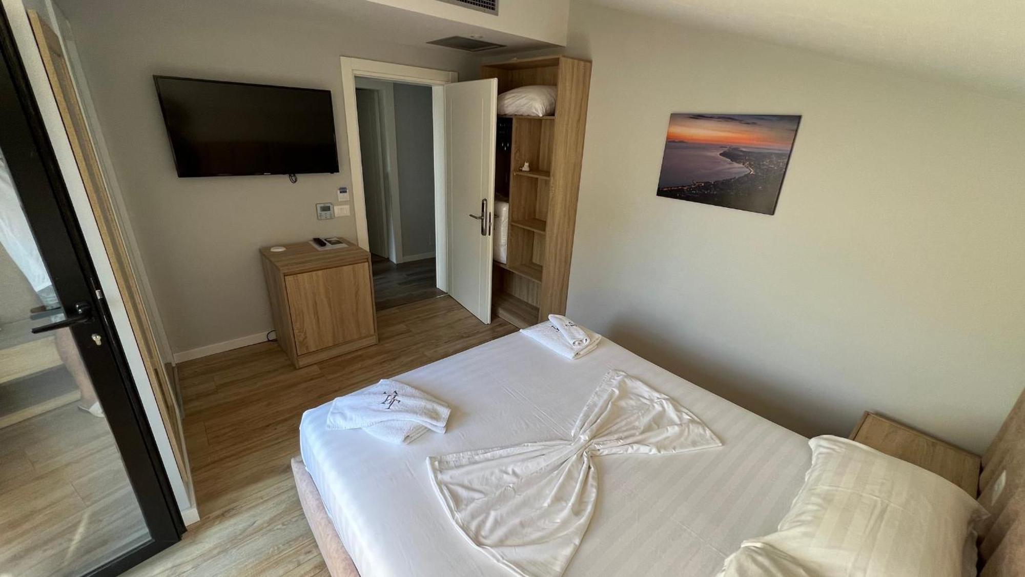 Hotel Tramonto Vlore Radhimë