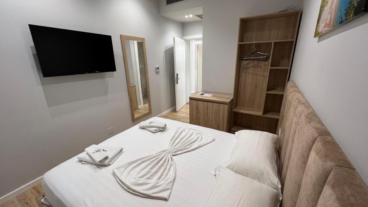 Hotel Tramonto Vlore